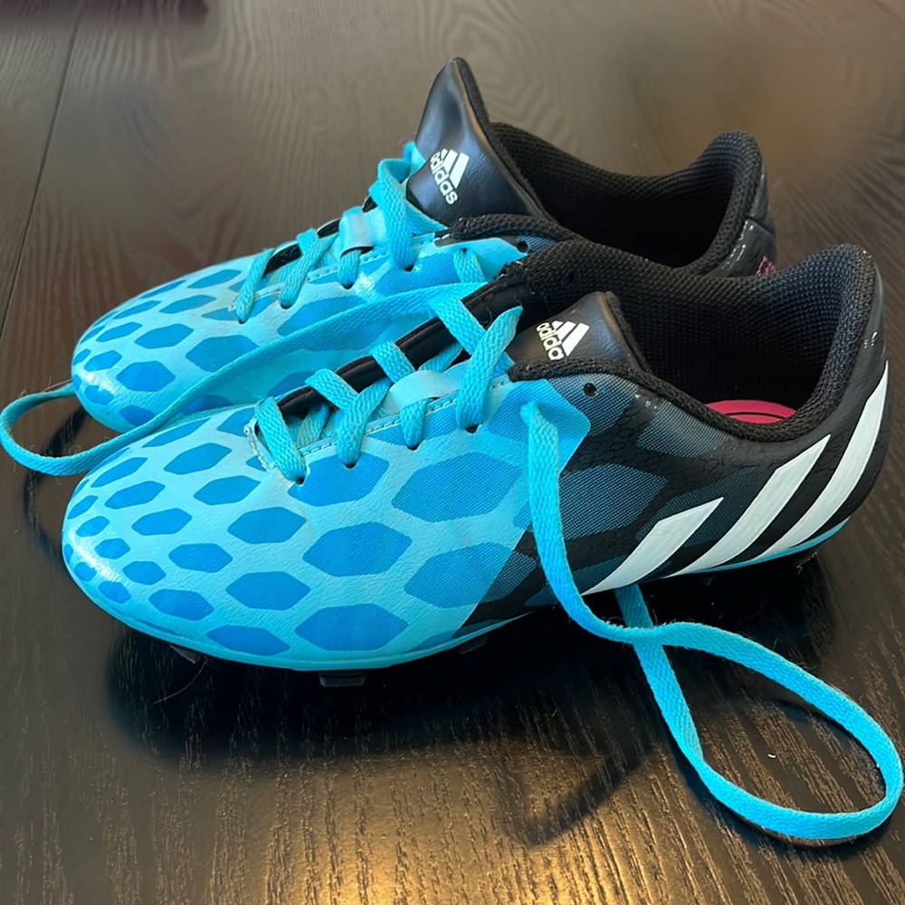 Adidas kids’ soccer cleats! Gently used- like new condition. US size 2.
